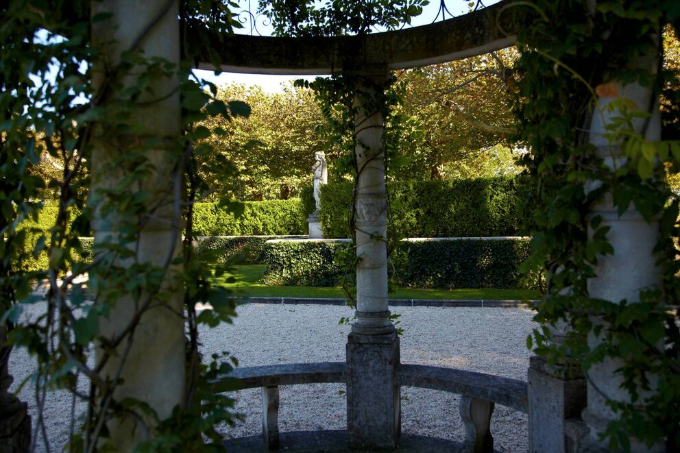 Gazebo at OHEKA | Photo by Phillip Ennis