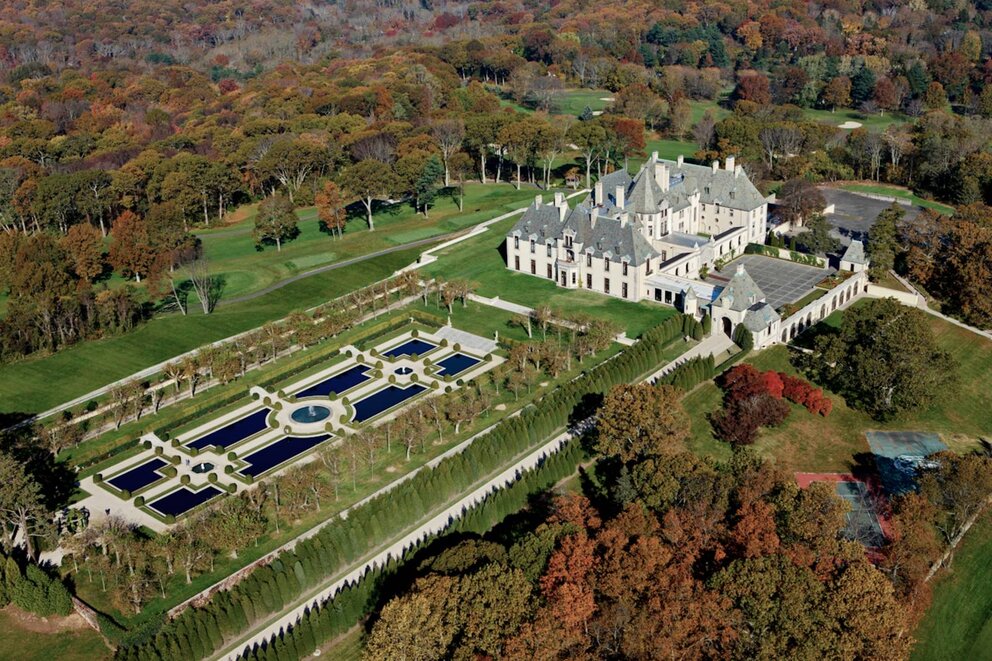 Aerial view of OHEKA CASTLE in Autumn